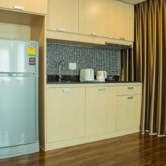 Отель The Near Residence - Sriracha в номере фото 2