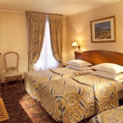 Отель The Originals Hotels Paris Paix République комната для гостей фото 6