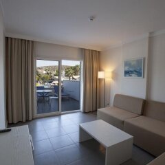 Отель Batihan Beach Resort & Spa - All Inclusive комната для гостей фото 5