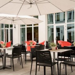 Отель Adina Apartment Hotel Berlin CheckPoint Charlie Германия, Берлин - 4 отзыва об отеле, цены и фото номеров - забронировать отель Adina Apartment Hotel Berlin CheckPoint Charlie онлайн питание