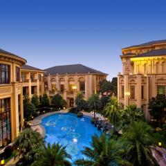 Отель Chateau Star River Pudong Shanghai Китай, Шанхай - отзывы, цены и фото номеров - забронировать отель Chateau Star River Pudong Shanghai онлайн балкон