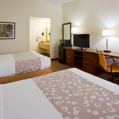 Отель La Quinta Inn Minneapolis Airport Блумингтон удобства в номере фото 2