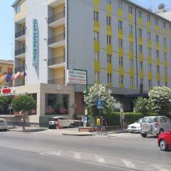 Jolly Aretusa Palace Hotel Сиракуза парковка