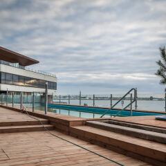 Апартаменты Pirita Beach & SPA бассейн фото 3