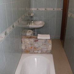 Grand Casamora in Accra, Ghana from 72$, photos, reviews - zenhotels.com bathroom