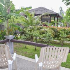 Отель The Villa Laemhin Lagoon Resort