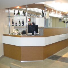 Agaoglu Otel Турция, Усак - отзывы, цены и фото номеров - забронировать отель Agaoglu Otel онлайн гостиничный бар
