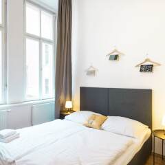 Апартаменты Hybernska Apartments балкон