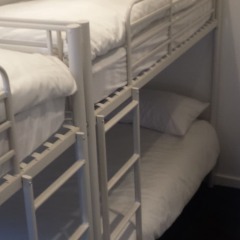 Sunrise Avenue Hotel сейф в номере