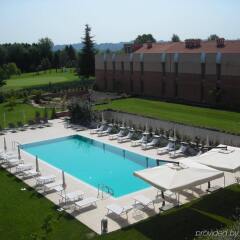 Отель Golf Hotel Vicenza Италия, Креаццо - отзывы, цены и фото номеров - забронировать отель Golf Hotel Vicenza онлайн бассейн фото 3