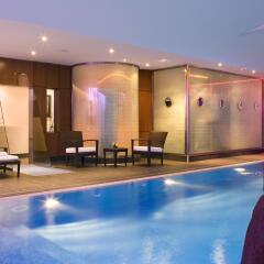 Отель Mercure Paris CDG Airport & Convention бассейн