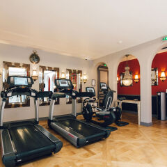 Отель Saint James Paris фитнесс-зал