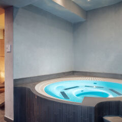 Hotel Almond Business & SPA бассейн фото 2