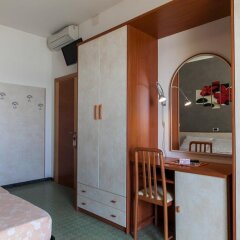 Hotel Sandra Гаттео-а-Маре удобства в номере