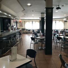 Отель Hostal Cafe Gutgreco гостиничный бар