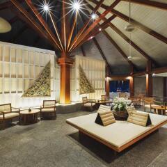 Отель The Surin Phuket развлечения