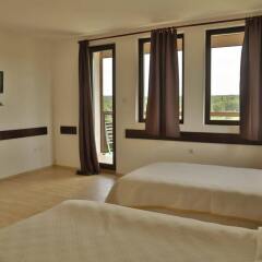 Отель Guest House Yunets Болгария, Аврен - отзывы, цены и фото номеров - забронировать отель Guest House Yunets онлайн комната для гостей фото 3