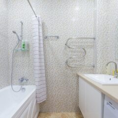 Гостиница near metro Proletarskaya 2 в Санкт-Петербурге отзывы, цены и фото номеров - забронировать гостиницу near metro Proletarskaya 2 онлайн Санкт-Петербург ванная фото 2