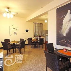 Отель Travel Bird Bed and Breakfast питание фото 2