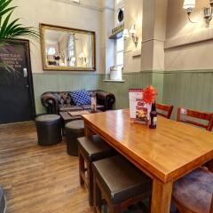 PubLove @ The White Ferry, Victoria - Hostel питание фото 2