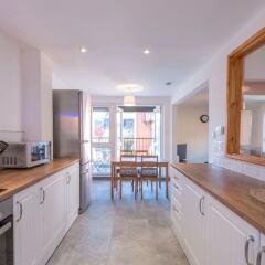 Отель 3 Bedroom Flat in Northern Quarter Manchester в номере фото 2