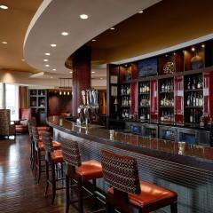Отель Crystal City Marriott at Reagan National Airport США, Арлингтон - отзывы, цены и фото номеров - забронировать отель Crystal City Marriott at Reagan National Airport онлайн гостиничный бар