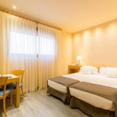 Отель Apartamentos DV Испания, Барселона - отзывы, цены и фото номеров - забронировать отель Apartamentos DV онлайн фото 4