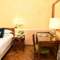 Отель Bettoja Hotel Massimo dAzeglio Италия, Рим - 3 отзыва об отеле, цены и фото номеров - забронировать отель Bettoja Hotel Massimo dAzeglio онлайн удобства в номере фото 2