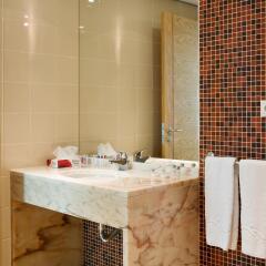 Monte Gordo Hotel Apartamentos & Spa ванная