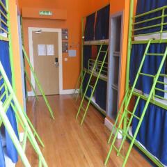 Отель Home Brighton Backpackers с домашними животными
