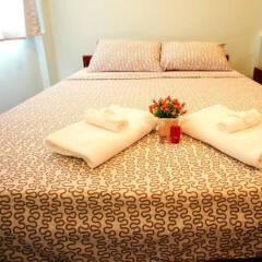 Отель Zen Rooms Siripong Road Бангкок комната для гостей фото 4