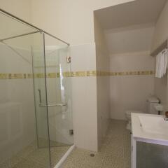 Отель Quynh Nhan Homestay ванная