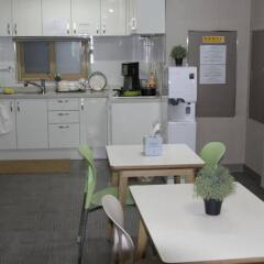 Отель YOUNG Residence HOTEL Myeongdong Южная Корея, Сеул - отзывы, цены и фото номеров - забронировать отель YOUNG Residence HOTEL Myeongdong онлайн в номере фото 2