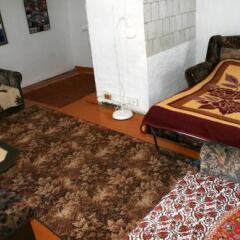 Гостиница Khors Guest House в Ростове Великом 14 отзывов об отеле, цены и фото номеров - забронировать гостиницу Khors Guest House онлайн Ростов Великий комната для гостей фото 3