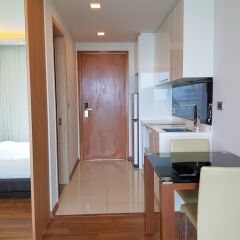 Отель The Peak 1BR-1708 by Pattaya Holiday Паттайя в номере фото 2