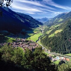 Отель Das Bergland - Vital & Activity Италия, Горнолыжный курорт Ортлер - отзывы, цены и фото номеров - забронировать отель Das Bergland - Vital & Activity онлайн приотельная территория фото 2