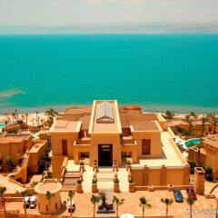 Kempinski Hotel Ishtar Dead Sea пляж