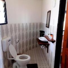 Отель Busua Paradiso Beach Resort ванная фото 2