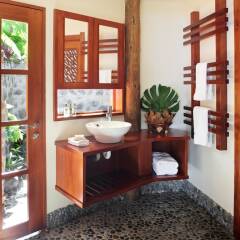 Отель Matangi Private Island Resort ванная фото 2