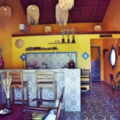 Отель The Happy Bird B&B развлечения