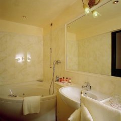 Отель Leopardi Италия, Верона - 3 отзыва об отеле, цены и фото номеров - забронировать отель Leopardi онлайн ванная