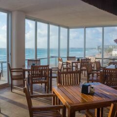 Отель BSEA Cancun Plaza Hotel Мексика, Канкун - отзывы, цены и фото номеров - забронировать отель BSEA Cancun Plaza Hotel онлайн питание фото 2