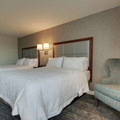 Отель Hampton Inn by Hilton Pawtucket комната для гостей