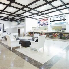 Отель Be Live Experience Hamaca Beach - All Inclusive гостиничный бар