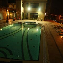 Dunes Hotel Apartments Oud Metha бассейн фото 2