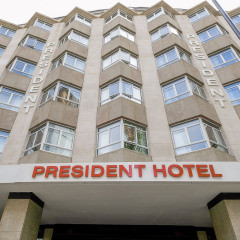 The President Hotel городской автобус