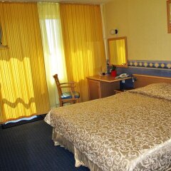 Отель Briz 2 Hotel Болгария, Варна - отзывы, цены и фото номеров - забронировать отель Briz 2 Hotel онлайн комната для гостей фото 5