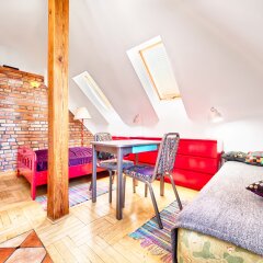 Old Town Kanonia Hostel & Apartments in Warsaw, Poland from 82$, photos, reviews - zenhotels.com guestroom photo 4