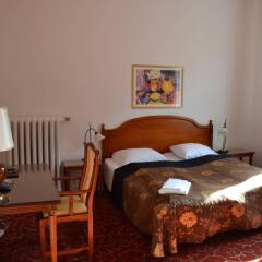 Hotel Windsor комната для гостей