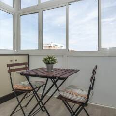 Отель Alterhome Apartamento Plaza de Castilla II балкон